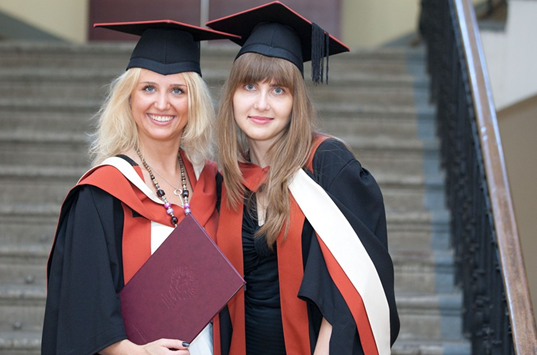 ¿Es posible estudiar una Maestría en Inglés en Rusia?