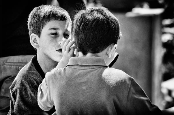 Mis amigos no quieren que viaje a Rusia a estudiar ¿Qué hago?