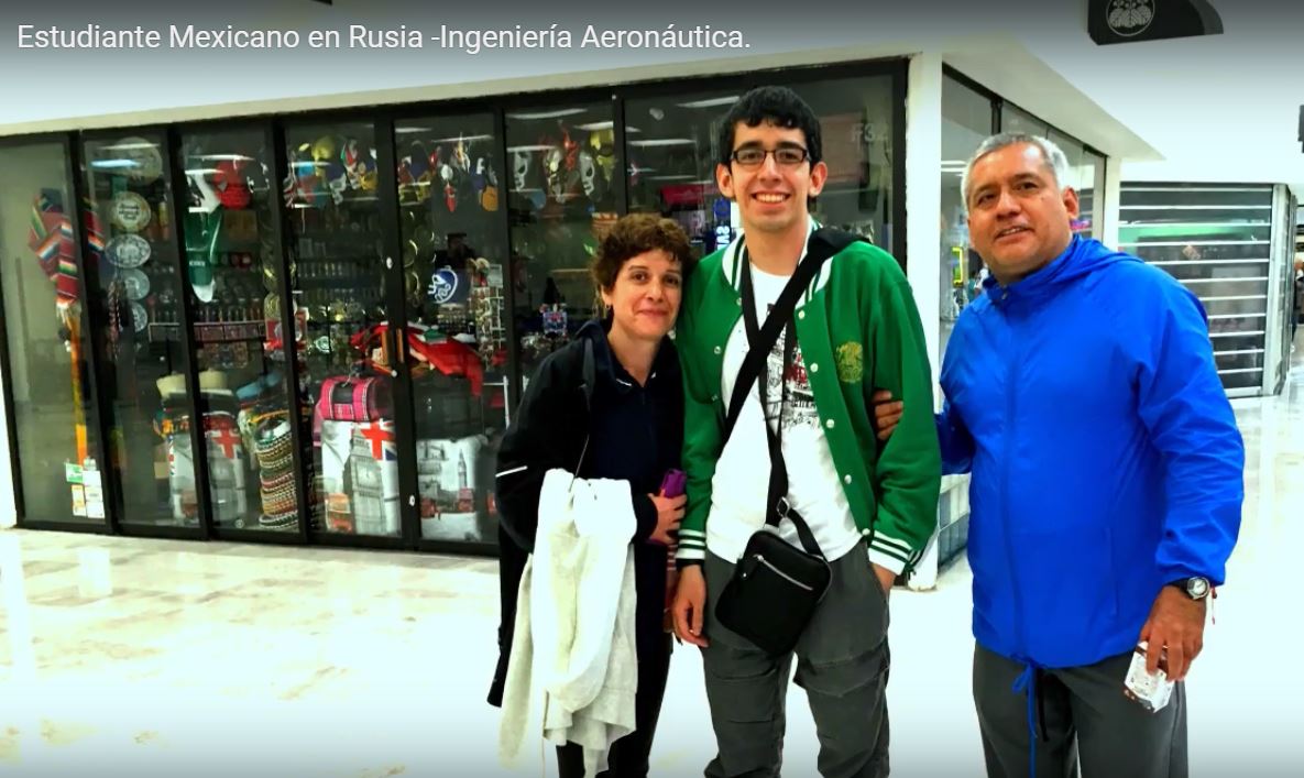 José Iván Fonseca (México), Ingeniería Aeronáutica – Universidad Aeroespacial de Samara (SGAU), Rusia