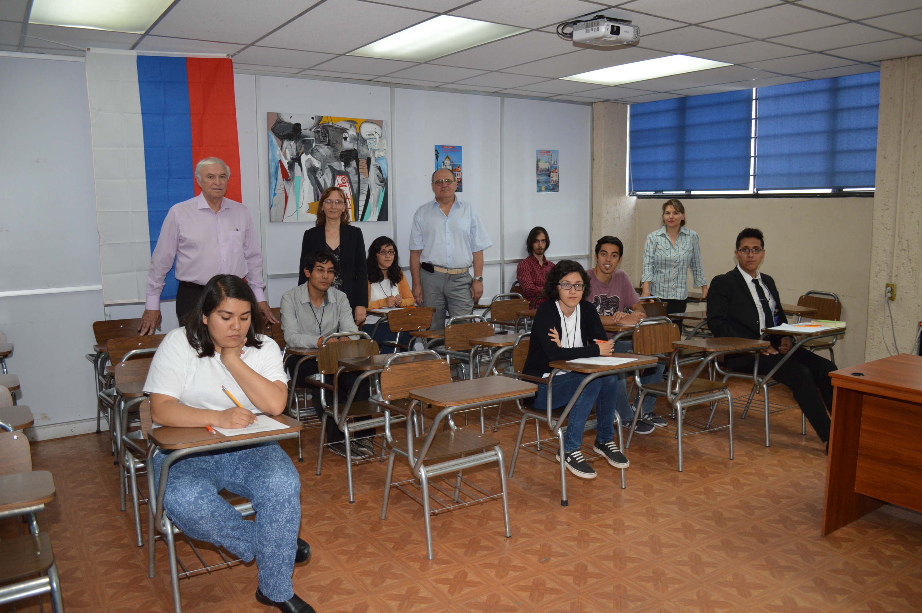 Las certificaciones fueron realizadas por ALAR y profesores de la Universidad Rusa Amistad de los Pueblos, Vladimir Denisienko y Vladimir Vorobyev