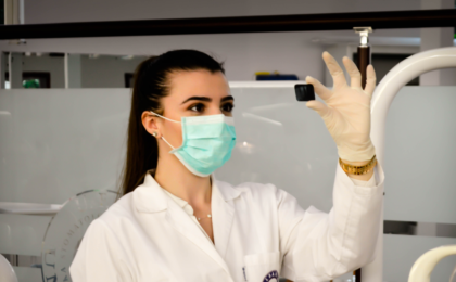 10 motivos para estudiar la especialidad médica de dermatología en Rusia