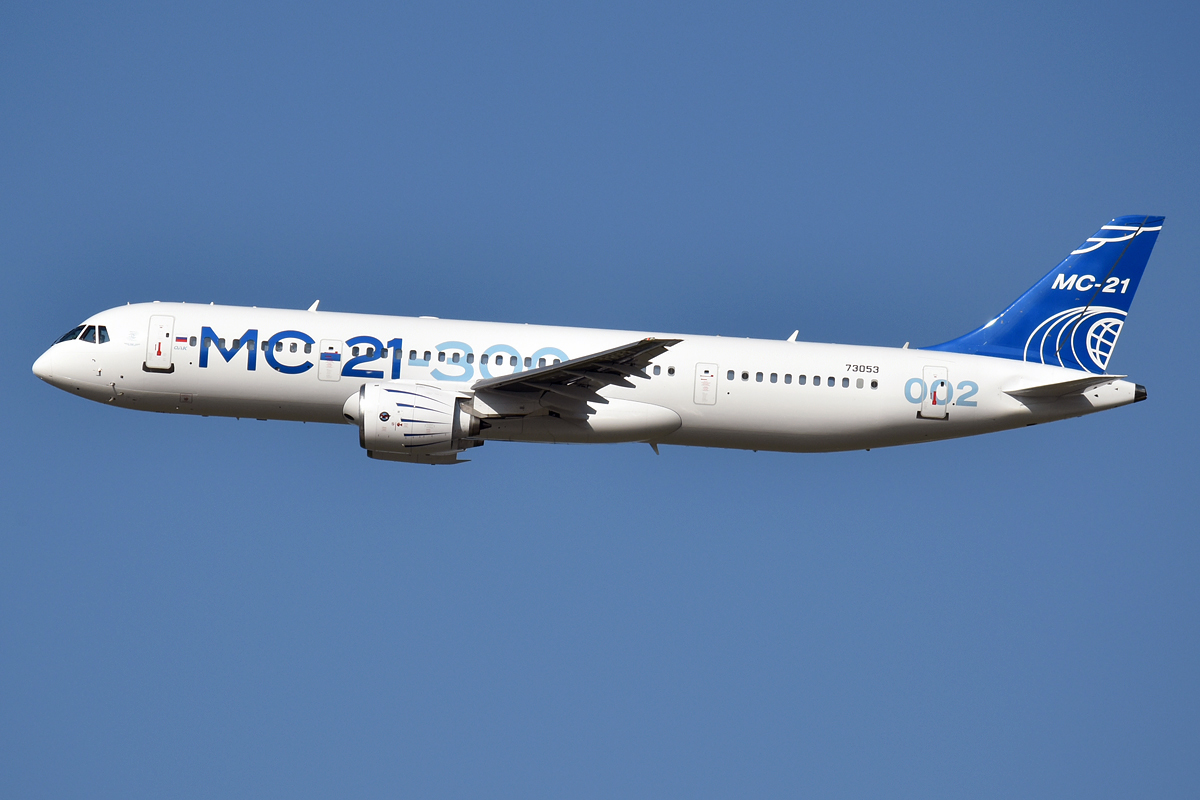 Conoce más sobre el nuevo avión comercial ruso MC-21